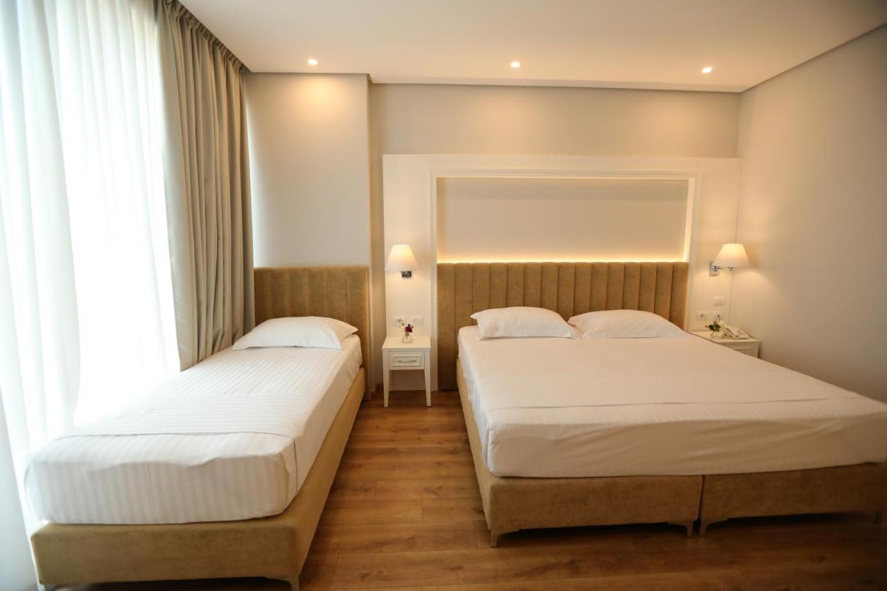 Premium Beach Hotel Golem  Esterno foto