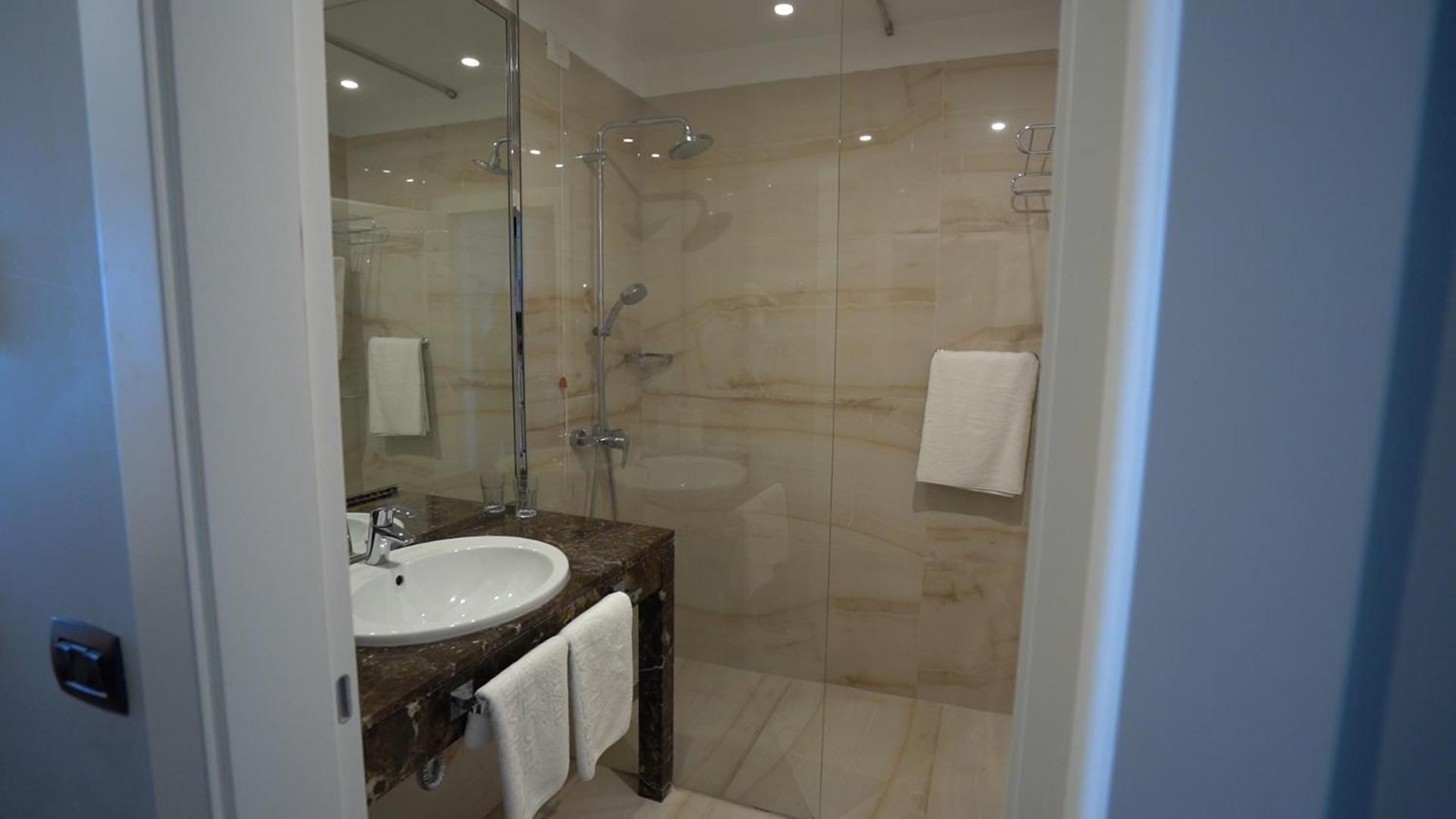 Premium Beach Hotel Golem  Esterno foto