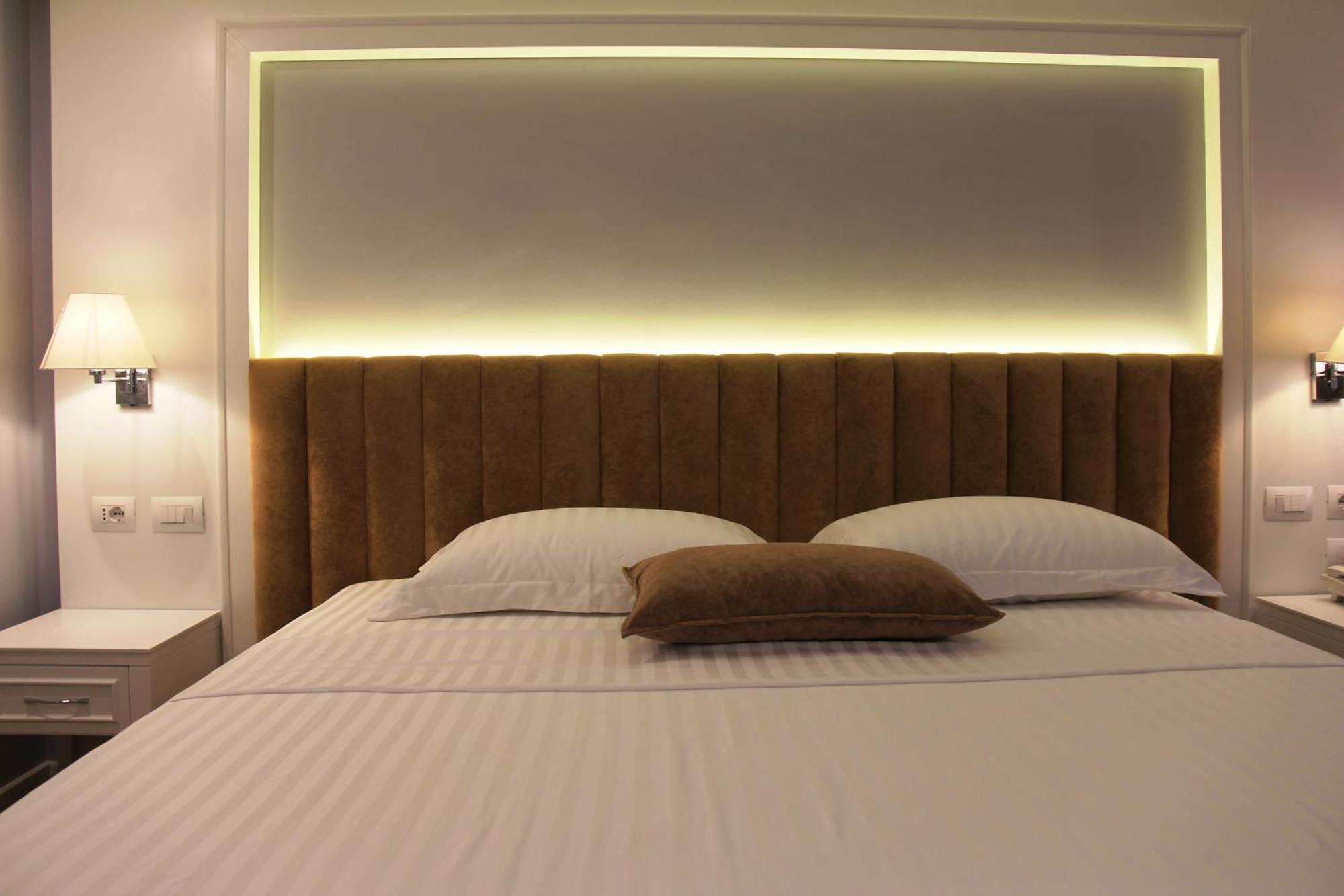 Premium Beach Hotel Golem  Esterno foto