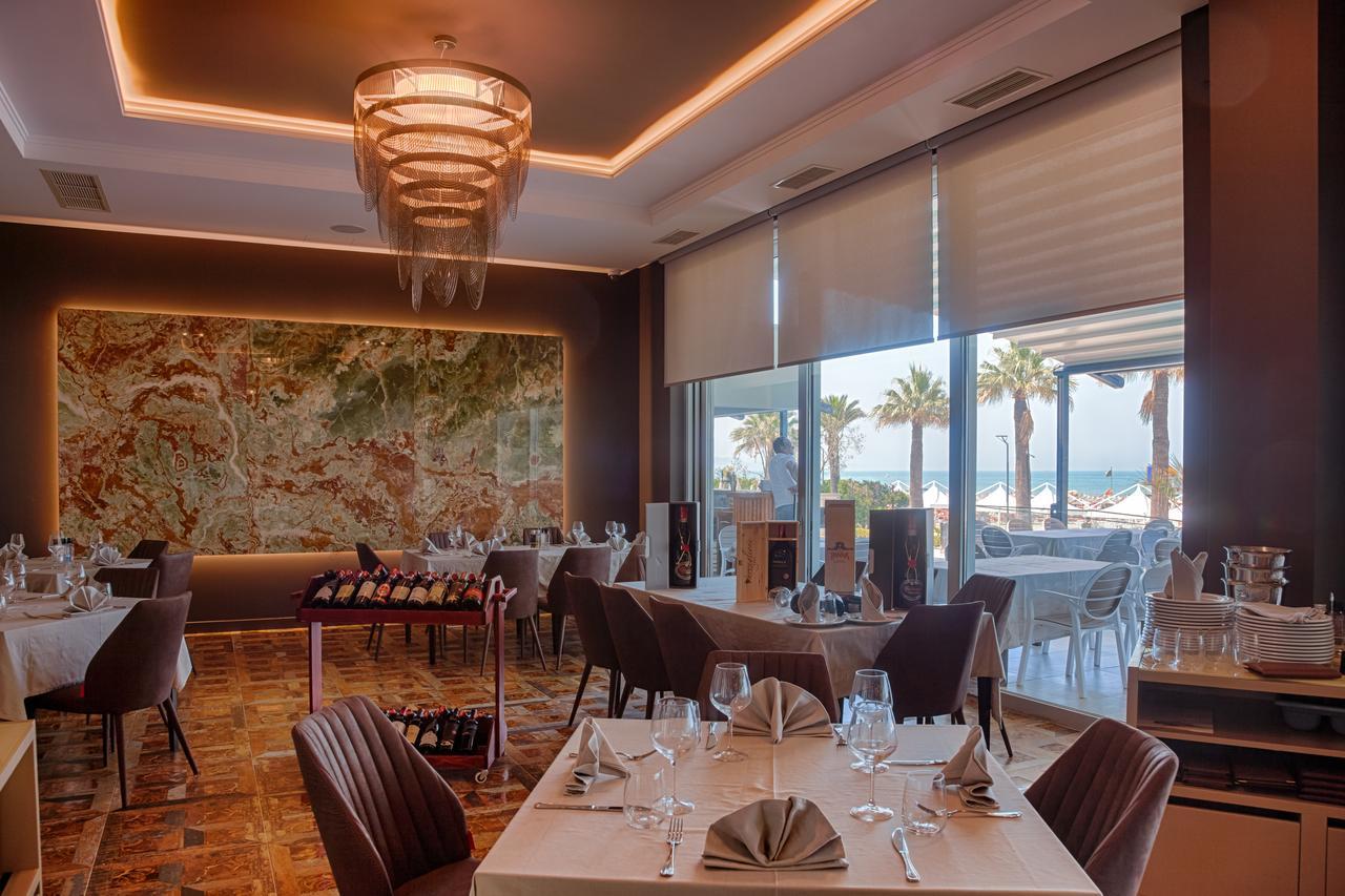 Premium Beach Hotel Golem  Esterno foto